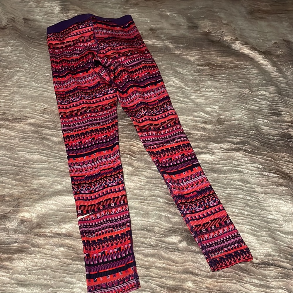 Nike Pro Aztec RARE - Picture 4 of 4